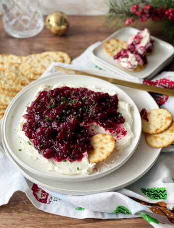 Christmas Cranberry and Cream Cheese Cracker Spread