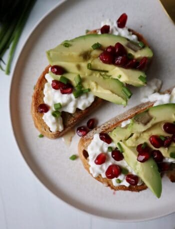 avocado and cottage cheese toast