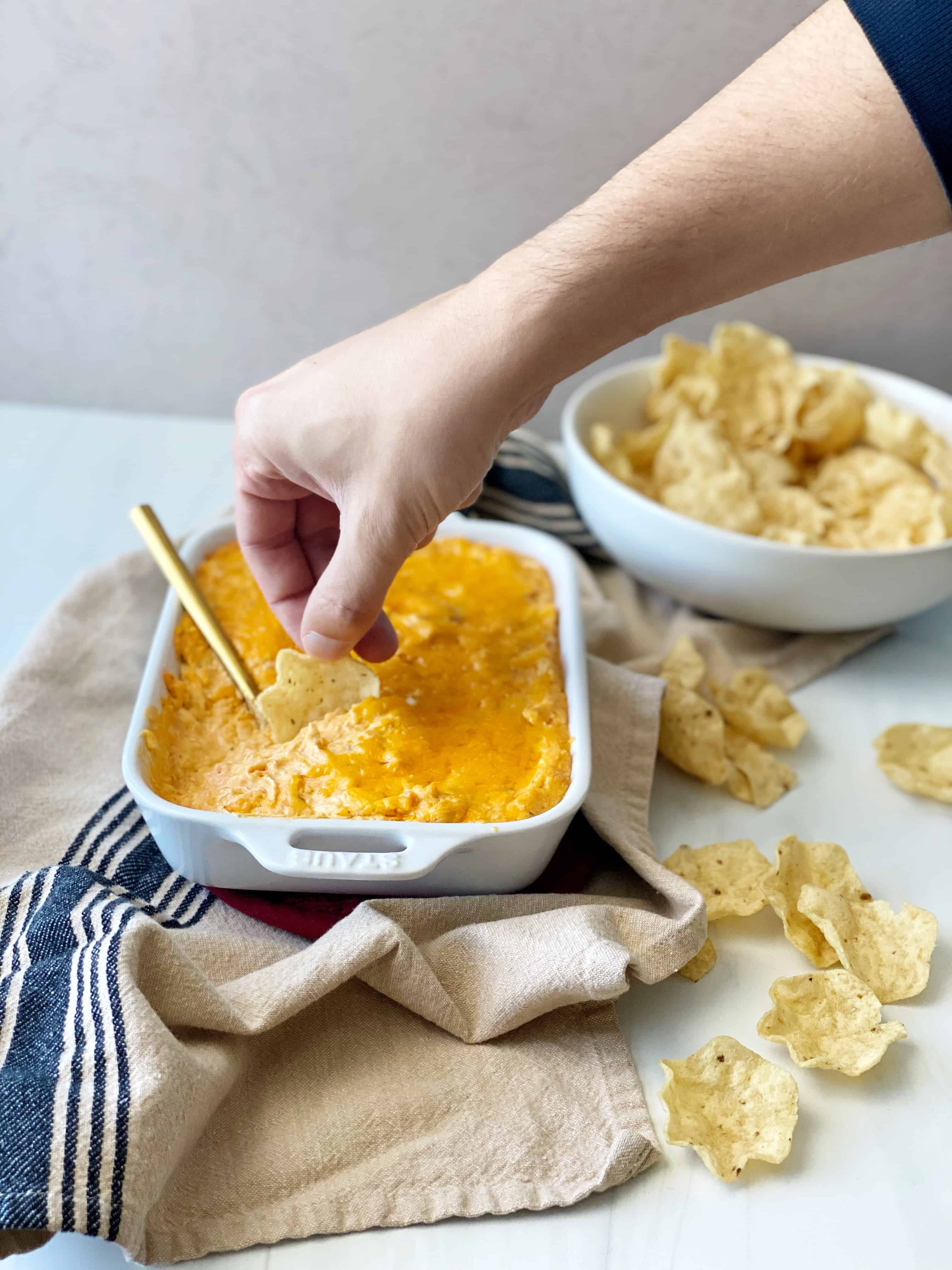 buffalo chicken dip with chips