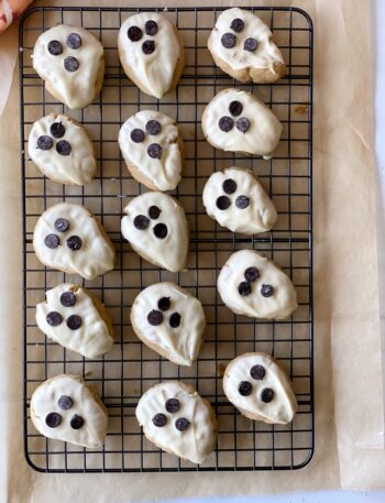 White Chocolate Peanut Butter Ghost Cookies