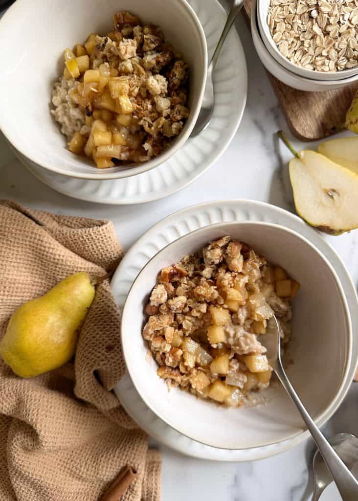 apple pear oatmeal in two bowls