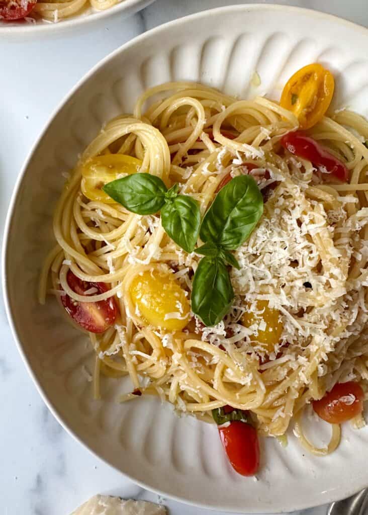 Spaghetti with No-Cook Bruschetta Sauce