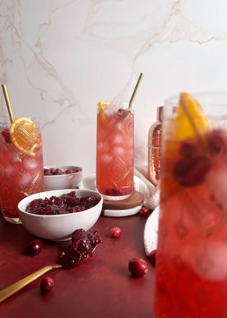 Thanksgiving Cranberry Sauce Mule (with Mocktail)