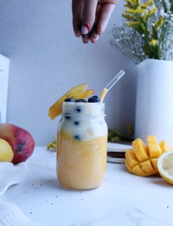 Golden Mango Smoothie