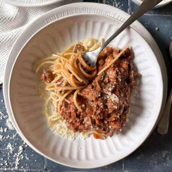 Hearty Mushroom Bolognese and Spaghetti