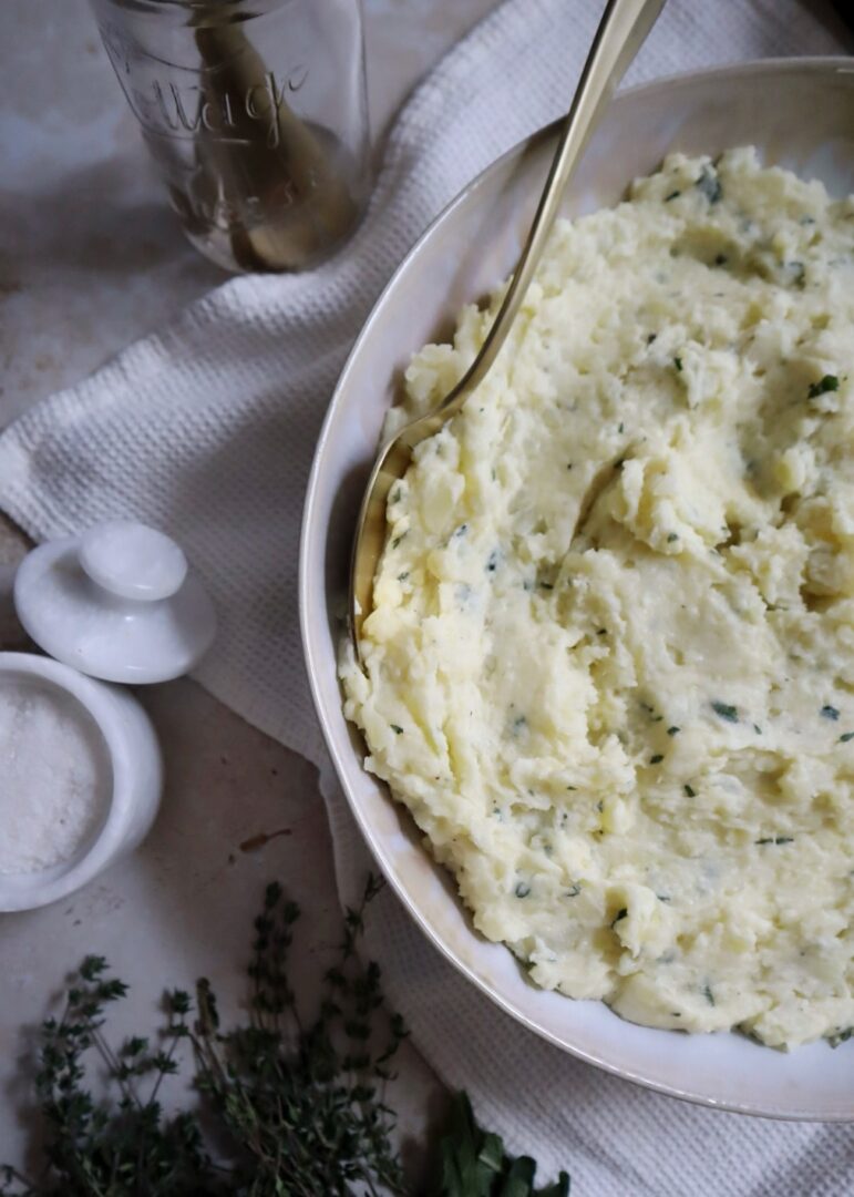 buttery garlic and herb mashed potatoes