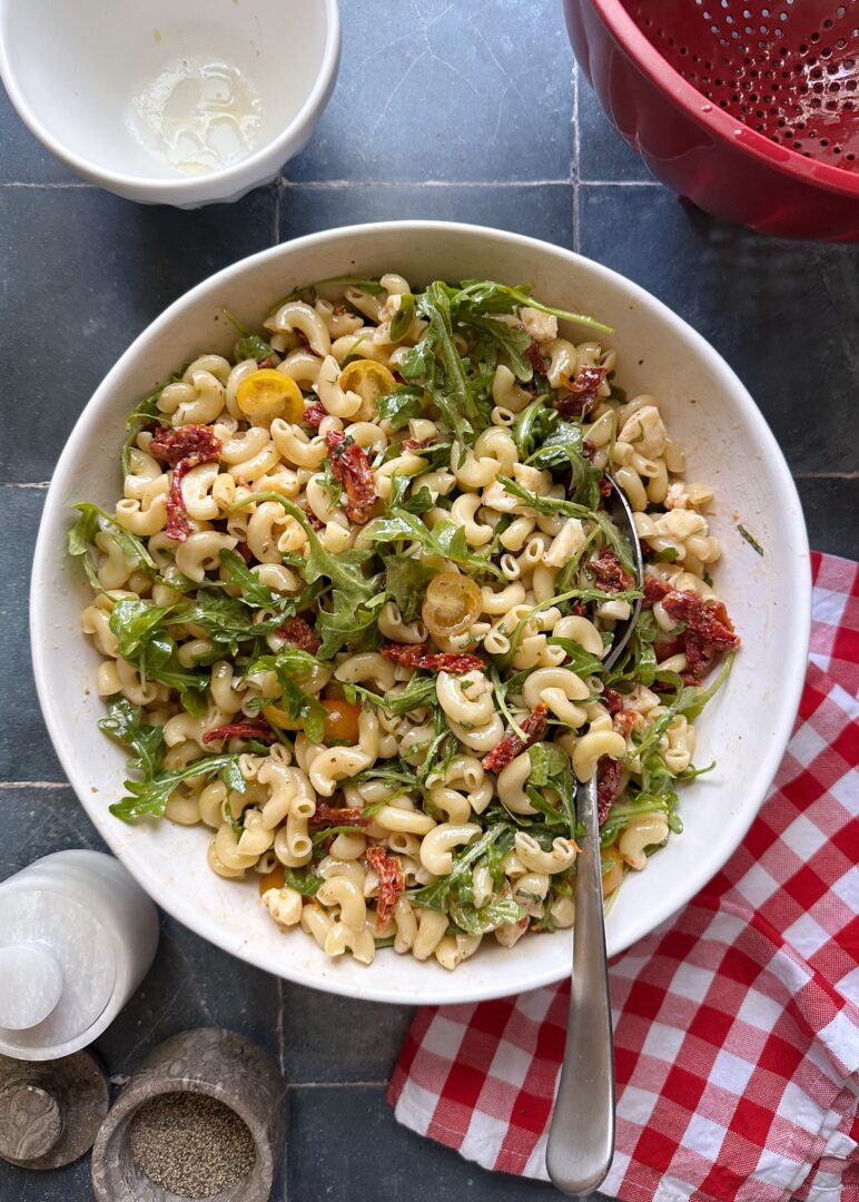 mixed sundried tomato pasta salad