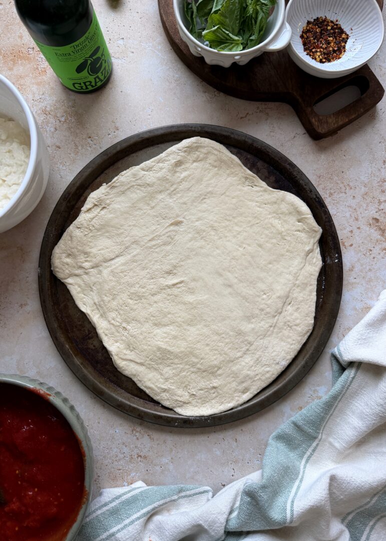 stracciatella margerhita pizza ingredients
